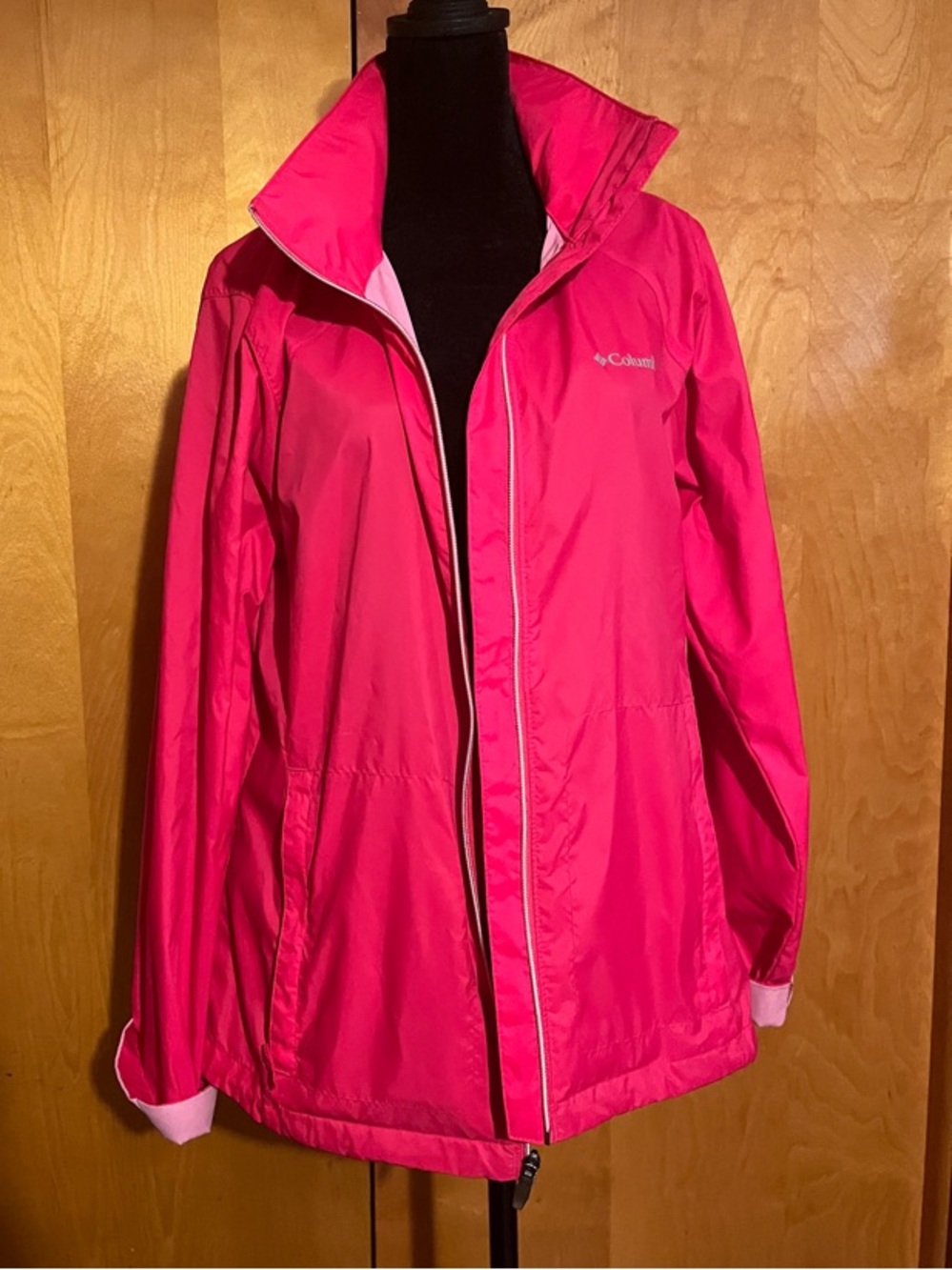 Columbia Women's Hot Pink Packable Rain Shell
